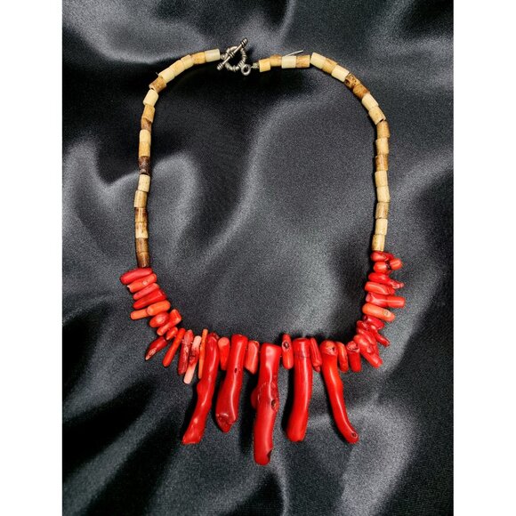 Genuine Coral Vintage Necklace With Unique Red Coral Branches - Picture 3 of 4